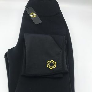 NWT Zaggora Hot Pants Long Sz L Black Neoprene